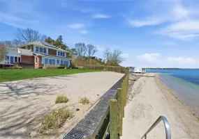 8908 Peconic Bay Boulevard, Southold, NY, 4 Bedrooms Bedrooms, 7 Rooms Rooms,2 BathroomsBathrooms,Residential Lease,For Rent,Peconic Bay,0,997722 8908 Peconic Bay Boulevard, Southold, NY, 4 Bedrooms Bedrooms, 7 Rooms Rooms,2 BathroomsBathrooms,Residential Lease,For Rent,Peconic Bay,0,997722