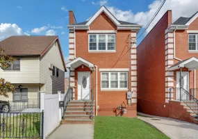 822 Hollywood Avenue, New York, NY, 3 Bedrooms Bedrooms, 6 Rooms Rooms,2 BathroomsBathrooms,Residential,For Rent,Hollywood,0,930484 822 Hollywood Avenue, New York, NY, 3 Bedrooms Bedrooms, 6 Rooms Rooms,2 BathroomsBathrooms,Residential,For Rent,Hollywood,0,930484