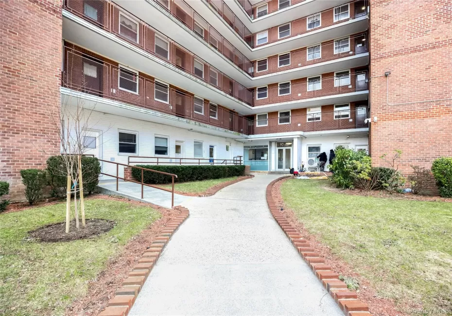 97-40 62nd Drive, New York, NY, 2 Bedrooms Bedrooms, 5 Rooms Rooms,1 BathroomBathrooms,Residential,For Rent,62nd,0,KEY976615 97-40 62nd Drive, New York, NY, 2 Bedrooms Bedrooms, 5 Rooms Rooms,1 BathroomBathrooms,Residential,For Rent,62nd,0,KEY976615