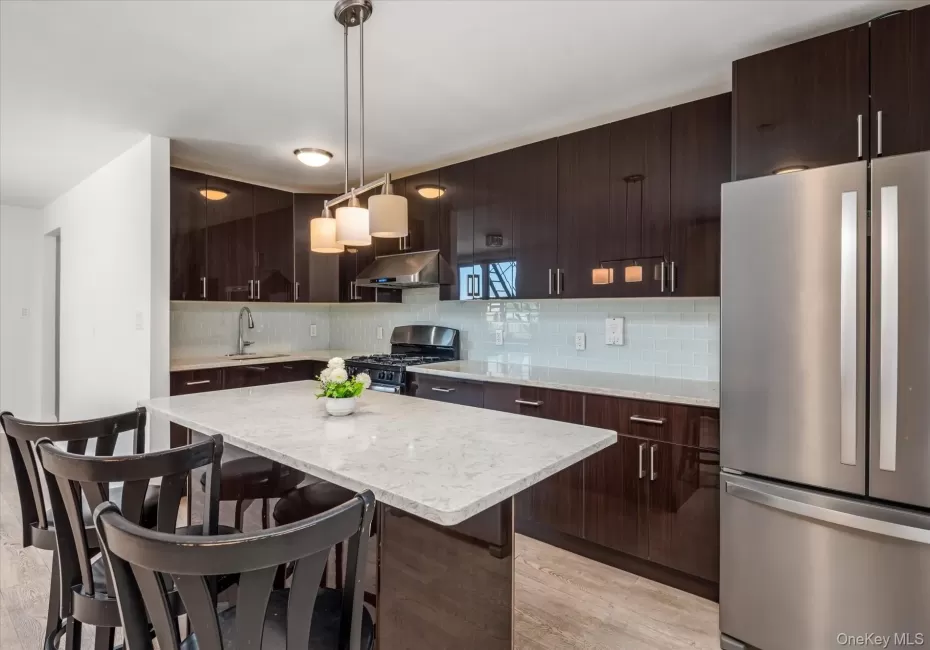 6011 Broadway, New York, NY, 1 Bedroom Bedrooms, 3 Rooms Rooms,1 BathroomBathrooms,Residential,For Rent,Broadway,0,969467 6011 Broadway, New York, NY, 1 Bedroom Bedrooms, 3 Rooms Rooms,1 BathroomBathrooms,Residential,For Rent,Broadway,0,969467