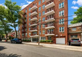 65-15 Alderton Street, New York, NY, 2 Bedrooms Bedrooms, 4 Rooms Rooms,1 BathroomBathrooms,Residential,For Rent,Alderton,0,995319 65-15 Alderton Street, New York, NY, 2 Bedrooms Bedrooms, 4 Rooms Rooms,1 BathroomBathrooms,Residential,For Rent,Alderton,0,995319