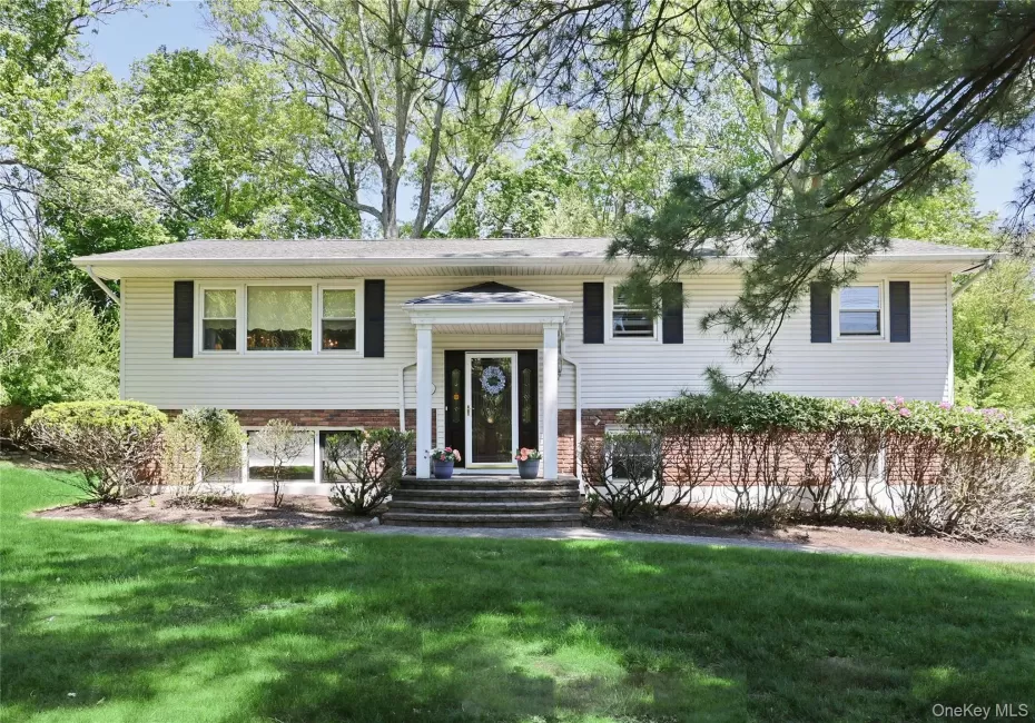 164 Phillips Hill Road, Clarkstown, NY, 4 Bedrooms Bedrooms, 8 Rooms Rooms,2 BathroomsBathrooms,Residential,For Rent,Phillips Hill,0,998542 164 Phillips Hill Road, Clarkstown, NY, 4 Bedrooms Bedrooms, 8 Rooms Rooms,2 BathroomsBathrooms,Residential,For Rent,Phillips Hill,0,998542
