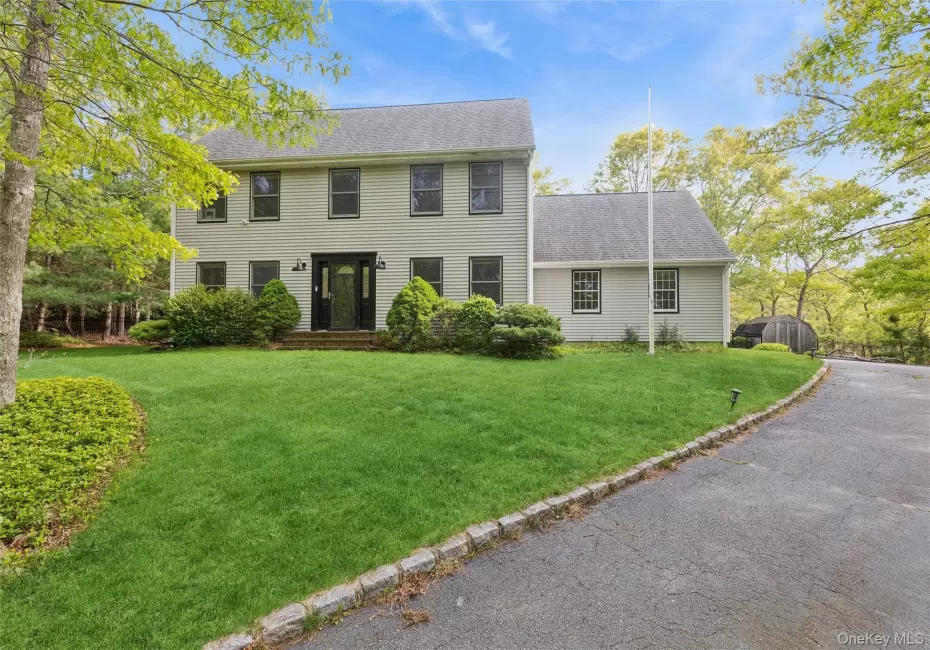 2 Red Creek Circle, Southampton, NY, 4 Bedrooms Bedrooms, 11 Rooms Rooms,2 BathroomsBathrooms,Residential Lease,For Rent,Red Creek,0,999298 2 Red Creek Circle, Southampton, NY, 4 Bedrooms Bedrooms, 11 Rooms Rooms,2 BathroomsBathrooms,Residential Lease,For Rent,Red Creek,0,999298