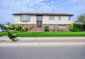 159 National Boulevard, Long Beach, NY, 4 Bedrooms Bedrooms, 8 Rooms Rooms,3 BathroomsBathrooms,Residential,For Rent,National,0,KEY999336 159 National Boulevard, Long Beach, NY, 4 Bedrooms Bedrooms, 8 Rooms Rooms,3 BathroomsBathrooms,Residential,For Rent,National,0,KEY999336