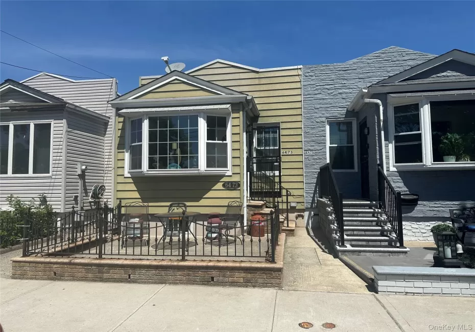 64-73 59th Avenue, New York, NY, 2 Bedrooms Bedrooms, 6 Rooms Rooms,2 BathroomsBathrooms,Residential,For Rent,59th,0,999079 64-73 59th Avenue, New York, NY, 2 Bedrooms Bedrooms, 6 Rooms Rooms,2 BathroomsBathrooms,Residential,For Rent,59th,0,999079