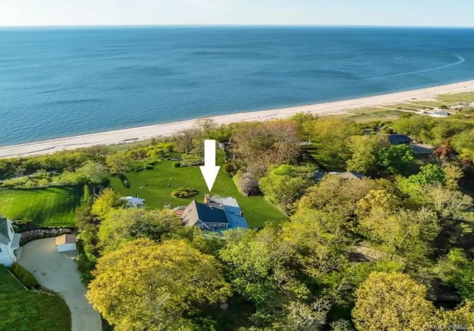995 Red Fox Road, Southold, NY, 3 Bedrooms Bedrooms, 6 Rooms Rooms,2 BathroomsBathrooms,Residential,For Rent,Red Fox,0,992976 995 Red Fox Road, Southold, NY, 3 Bedrooms Bedrooms, 6 Rooms Rooms,2 BathroomsBathrooms,Residential,For Rent,Red Fox,0,992976