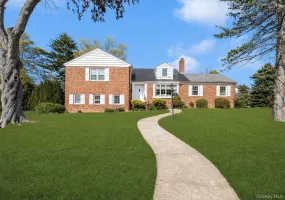 185 Whistler Road, North Hempstead, NY, 4 Bedrooms Bedrooms, 10 Rooms Rooms,3 BathroomsBathrooms,Residential,For Rent,Whistler,0,988342 185 Whistler Road, North Hempstead, NY, 4 Bedrooms Bedrooms, 10 Rooms Rooms,3 BathroomsBathrooms,Residential,For Rent,Whistler,0,988342