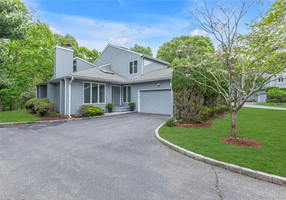 6 Gerriet Court, Huntington, NY, 3 Bedrooms Bedrooms, 9 Rooms Rooms,2 BathroomsBathrooms,Residential,For Rent,Gerriet,0,995521 6 Gerriet Court, Huntington, NY, 3 Bedrooms Bedrooms, 9 Rooms Rooms,2 BathroomsBathrooms,Residential,For Rent,Gerriet,0,995521