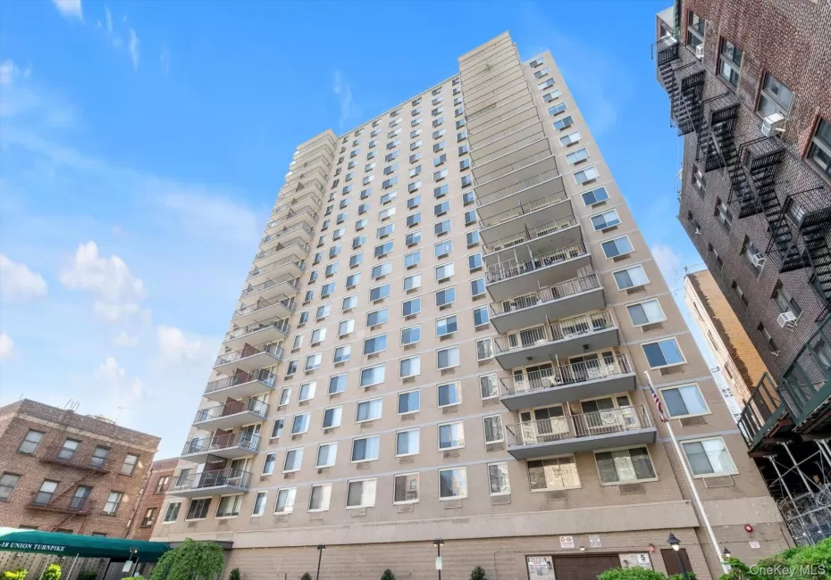 118-18 Union Turnpike, New York, NY, 2 Bedrooms Bedrooms, 5 Rooms Rooms,2 BathroomsBathrooms,Residential,For Rent,Union,0,993573 118-18 Union Turnpike, New York, NY, 2 Bedrooms Bedrooms, 5 Rooms Rooms,2 BathroomsBathrooms,Residential,For Rent,Union,0,993573
