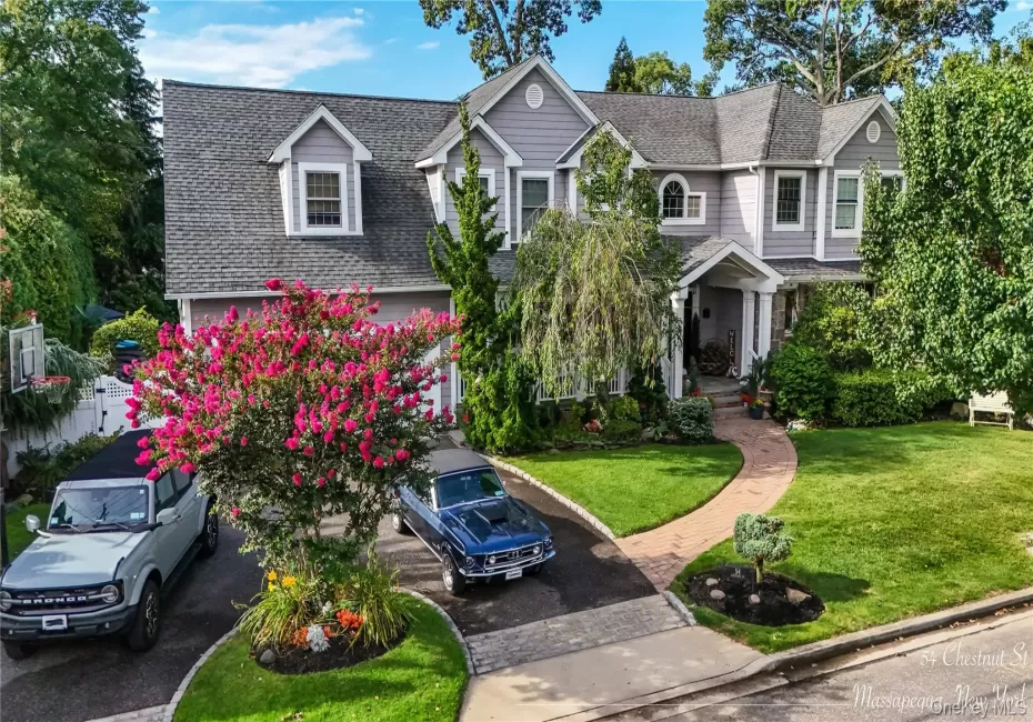 54 Chestnut Street, Oyster Bay, NY, 6 Bedrooms Bedrooms, 12 Rooms Rooms,3 BathroomsBathrooms,Residential,For Rent,Chestnut,0,913317 54 Chestnut Street, Oyster Bay, NY, 6 Bedrooms Bedrooms, 12 Rooms Rooms,3 BathroomsBathrooms,Residential,For Rent,Chestnut,0,913317