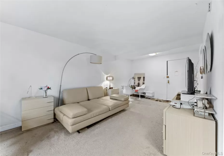 2830 Briggs Avenue, New York, NY, 3 Rooms Rooms,1 BathroomBathrooms,Residential,For Rent,Briggs,0,1000438 2830 Briggs Avenue, New York, NY, 3 Rooms Rooms,1 BathroomBathrooms,Residential,For Rent,Briggs,0,1000438