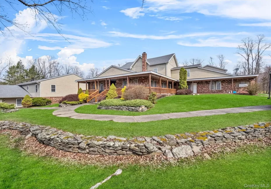 1-18 Willow Way, Rhinebeck, NY, 2 Bedrooms Bedrooms, 5 Rooms Rooms,1 BathroomBathrooms,Residential Lease,For Rent,Willow,0,997117 1-18 Willow Way, Rhinebeck, NY, 2 Bedrooms Bedrooms, 5 Rooms Rooms,1 BathroomBathrooms,Residential Lease,For Rent,Willow,0,997117