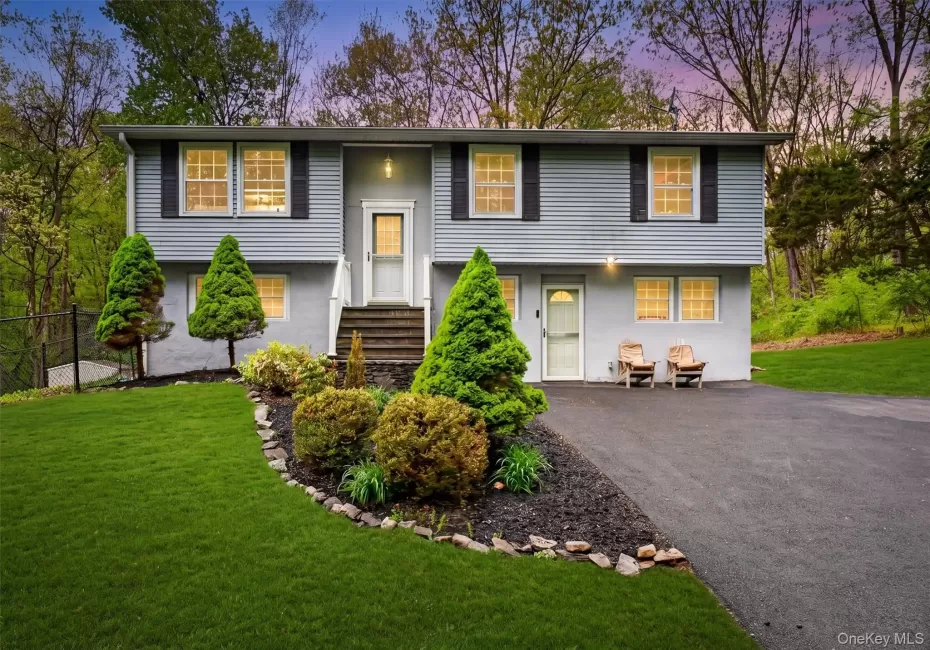 79 Wendy Drive, Union Vale, NY, 3 Bedrooms Bedrooms, 8 Rooms Rooms,2 BathroomsBathrooms,Residential,For Rent,Wendy,0,1000231 79 Wendy Drive, Union Vale, NY, 3 Bedrooms Bedrooms, 8 Rooms Rooms,2 BathroomsBathrooms,Residential,For Rent,Wendy,0,1000231