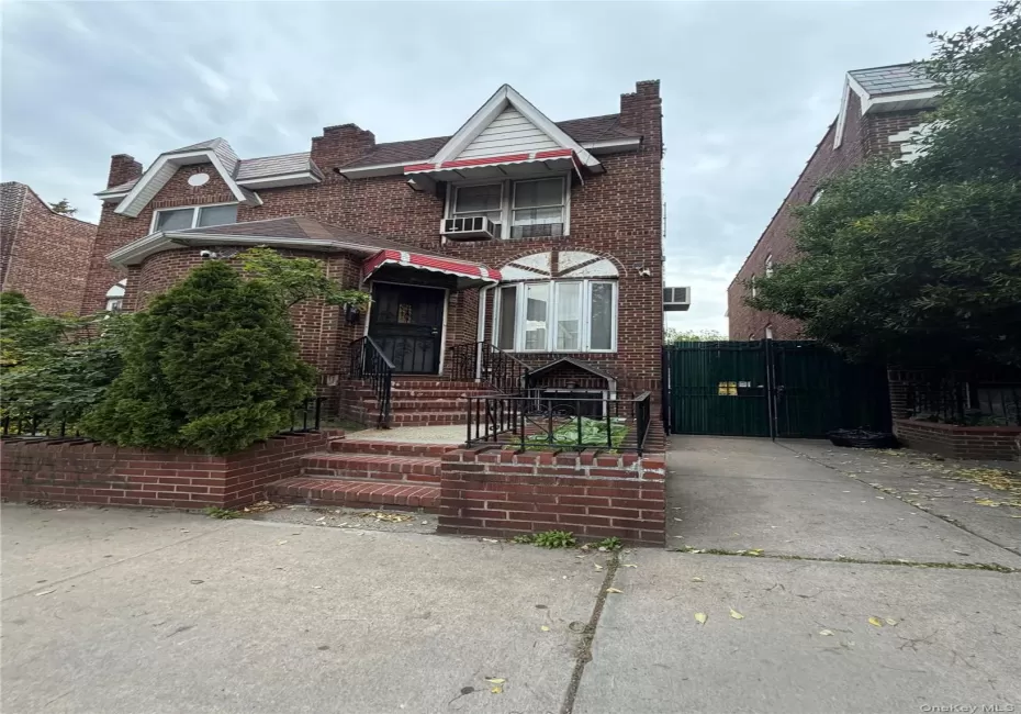 3007 84th Street, New York, NY, 4 Bedrooms Bedrooms, 7 Rooms Rooms,2 BathroomsBathrooms,Residential,For Rent,84th,0,1000698 3007 84th Street, New York, NY, 4 Bedrooms Bedrooms, 7 Rooms Rooms,2 BathroomsBathrooms,Residential,For Rent,84th,0,1000698