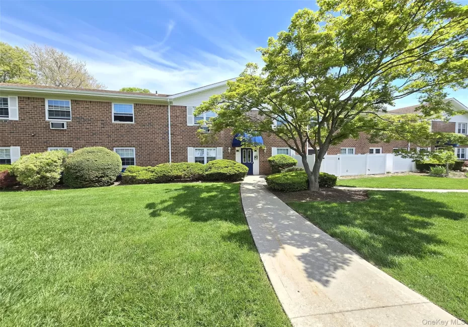 460 Old Town Road, Brookhaven, NY, 1 Bedroom Bedrooms, 4 Rooms Rooms,1 BathroomBathrooms,Residential,For Rent,Old Town,0,1000753 460 Old Town Road, Brookhaven, NY, 1 Bedroom Bedrooms, 4 Rooms Rooms,1 BathroomBathrooms,Residential,For Rent,Old Town,0,1000753