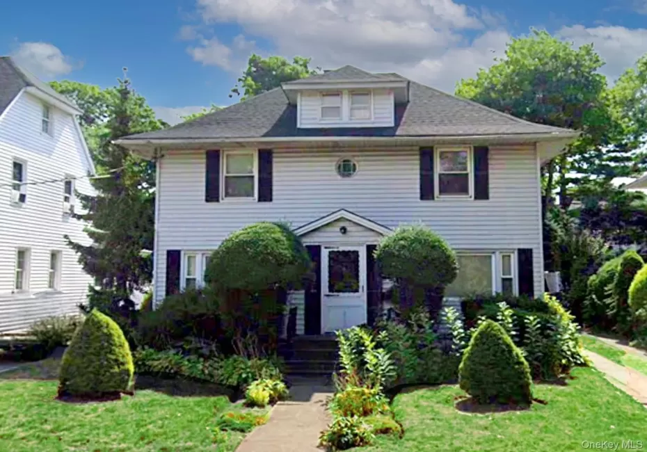 65 Lakeside Drive, Hempstead, NY, 3 Bedrooms Bedrooms, 6 Rooms Rooms,1 BathroomBathrooms,Residential,For Rent,Lakeside,0,922606 65 Lakeside Drive, Hempstead, NY, 3 Bedrooms Bedrooms, 6 Rooms Rooms,1 BathroomBathrooms,Residential,For Rent,Lakeside,0,922606