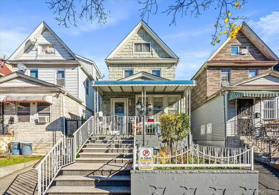 35-29 91st Street, New York, NY, 5 Bedrooms Bedrooms, 10 Rooms Rooms,3 BathroomsBathrooms,Residential,For Rent,91st,0,978208 35-29 91st Street, New York, NY, 5 Bedrooms Bedrooms, 10 Rooms Rooms,3 BathroomsBathrooms,Residential,For Rent,91st,0,978208