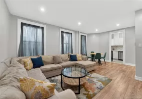 941 Jerome Avenue, New York, NY, 1 Bedroom Bedrooms, 4 Rooms Rooms,1 BathroomBathrooms,Residential,For Rent,Jerome,0,996690 941 Jerome Avenue, New York, NY, 1 Bedroom Bedrooms, 4 Rooms Rooms,1 BathroomBathrooms,Residential,For Rent,Jerome,0,996690