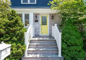 6 Lake Avenue, Hempstead, NY, 4 Bedrooms Bedrooms, 6 Rooms Rooms,2 BathroomsBathrooms,Residential,For Rent,Lake,0,1000848 6 Lake Avenue, Hempstead, NY, 4 Bedrooms Bedrooms, 6 Rooms Rooms,2 BathroomsBathrooms,Residential,For Rent,Lake,0,1000848