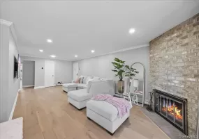 107 Broadway, White Plains, NY, 2 Bedrooms Bedrooms, 7 Rooms Rooms,2 BathroomsBathrooms,Residential,For Rent,Broadway,0,KEY999735 107 Broadway, White Plains, NY, 2 Bedrooms Bedrooms, 7 Rooms Rooms,2 BathroomsBathrooms,Residential,For Rent,Broadway,0,KEY999735