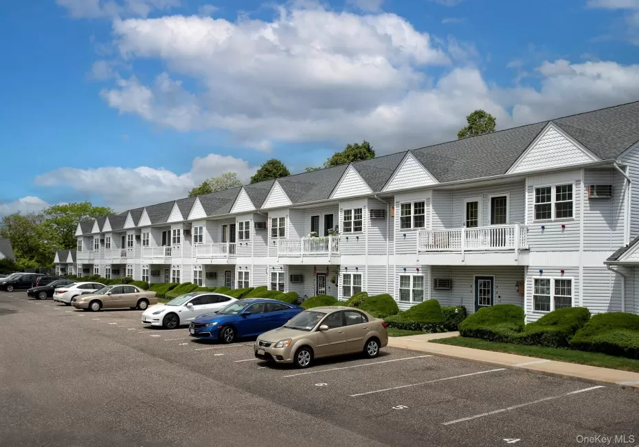 30 BAY POINT Court, West Babylon, NY, 1 Bedroom Bedrooms, 4 Rooms Rooms,1 BathroomBathrooms,Residential Lease,For Rent,BAY POINT,0,1001469 30 BAY POINT Court, West Babylon, NY, 1 Bedroom Bedrooms, 4 Rooms Rooms,1 BathroomBathrooms,Residential Lease,For Rent,BAY POINT,0,1001469