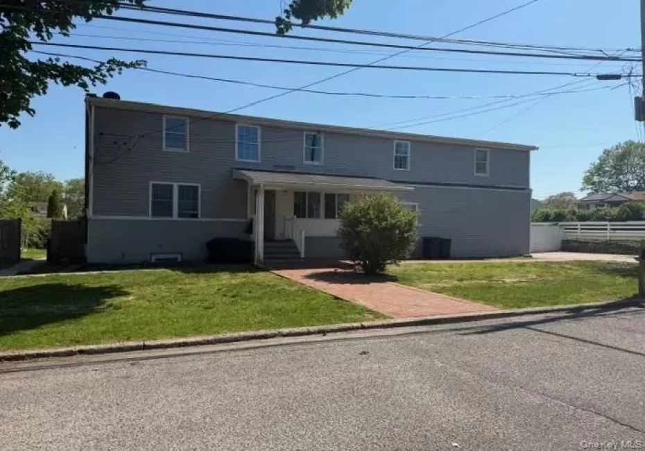 2 Date Street, Islip, NY, 10 Bedrooms Bedrooms, 14 Rooms Rooms,4 BathroomsBathrooms,Residential,For Rent,Date,0,KEY1001161 2 Date Street, Islip, NY, 10 Bedrooms Bedrooms, 14 Rooms Rooms,4 BathroomsBathrooms,Residential,For Rent,Date,0,KEY1001161
