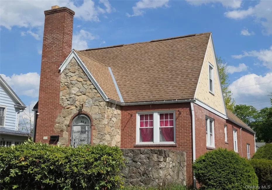 208 Grand Avenue, Poughkeepsie, NY, 3 Bedrooms Bedrooms, 7 Rooms Rooms,1 BathroomBathrooms,Residential,For Rent,Grand,0,998179 208 Grand Avenue, Poughkeepsie, NY, 3 Bedrooms Bedrooms, 7 Rooms Rooms,1 BathroomBathrooms,Residential,For Rent,Grand,0,998179