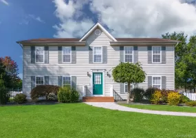 8 Bernadette Way, Blooming Grove, NY, 3 Bedrooms Bedrooms, 9 Rooms Rooms,3 BathroomsBathrooms,Residential,For Rent,Bernadette,0,997695 8 Bernadette Way, Blooming Grove, NY, 3 Bedrooms Bedrooms, 9 Rooms Rooms,3 BathroomsBathrooms,Residential,For Rent,Bernadette,0,997695