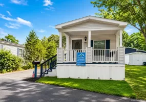 37 Hubbard Avenue, Riverhead, NY, 2 Bedrooms Bedrooms, 2 Rooms Rooms,1 BathroomBathrooms,Residential,For Rent,Hubbard,0,1001440 37 Hubbard Avenue, Riverhead, NY, 2 Bedrooms Bedrooms, 2 Rooms Rooms,1 BathroomBathrooms,Residential,For Rent,Hubbard,0,1001440