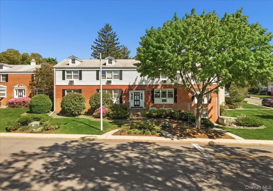 20 Bon Aire Circle, Ramapo, NY, 2 Bedrooms Bedrooms, 4 Rooms Rooms,1 BathroomBathrooms,Residential,For Rent,Bon Aire,0,1000606 20 Bon Aire Circle, Ramapo, NY, 2 Bedrooms Bedrooms, 4 Rooms Rooms,1 BathroomBathrooms,Residential,For Rent,Bon Aire,0,1000606