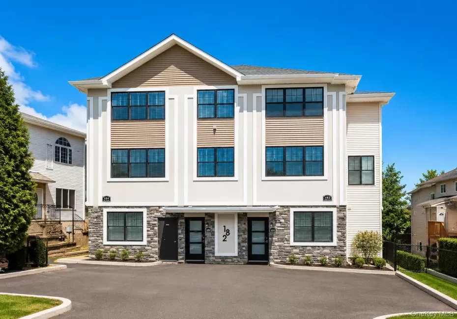 182 Blauvelt Road, Ramapo, NY, 5 Bedrooms Bedrooms, 14 Rooms Rooms,3 BathroomsBathrooms,Residential,For Rent,Blauvelt,0,1001442 182 Blauvelt Road, Ramapo, NY, 5 Bedrooms Bedrooms, 14 Rooms Rooms,3 BathroomsBathrooms,Residential,For Rent,Blauvelt,0,1001442