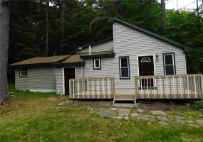 973 State Route 42, Deerpark, NY, 3 Bedrooms Bedrooms, 5 Rooms Rooms,1 BathroomBathrooms,Residential,For Rent,State Route 42,0,1001553 973 State Route 42, Deerpark, NY, 3 Bedrooms Bedrooms, 5 Rooms Rooms,1 BathroomBathrooms,Residential,For Rent,State Route 42,0,1001553