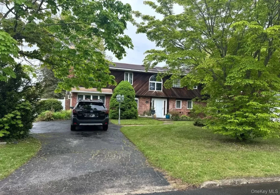 223 Sherry Street, Islip, NY, 4 Bedrooms Bedrooms, 8 Rooms Rooms,2 BathroomsBathrooms,Residential,For Rent,Sherry,0,1001365 223 Sherry Street, Islip, NY, 4 Bedrooms Bedrooms, 8 Rooms Rooms,2 BathroomsBathrooms,Residential,For Rent,Sherry,0,1001365