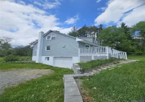 5852 State Route 55, Liberty, NY, 4 Bedrooms Bedrooms, 6 Rooms Rooms,2 BathroomsBathrooms,Residential,For Rent,State Route 55,0,1001669 5852 State Route 55, Liberty, NY, 4 Bedrooms Bedrooms, 6 Rooms Rooms,2 BathroomsBathrooms,Residential,For Rent,State Route 55,0,1001669
