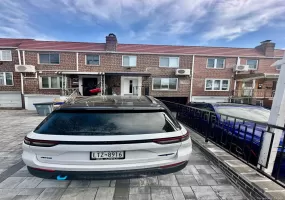 13762 70th Road, New York, NY, 4 Bedrooms Bedrooms, 6 Rooms Rooms,2 BathroomsBathrooms,Residential,For Rent,70th,0,KEY985994 13762 70th Road, New York, NY, 4 Bedrooms Bedrooms, 6 Rooms Rooms,2 BathroomsBathrooms,Residential,For Rent,70th,0,KEY985994