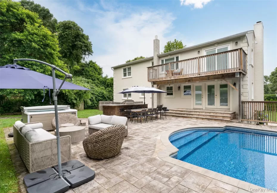 36 Charla Drive, Southampton, NY, 6 Bedrooms Bedrooms, 15 Rooms Rooms,6 BathroomsBathrooms,Residential,For Rent,Charla,0,990217 36 Charla Drive, Southampton, NY, 6 Bedrooms Bedrooms, 15 Rooms Rooms,6 BathroomsBathrooms,Residential,For Rent,Charla,0,990217