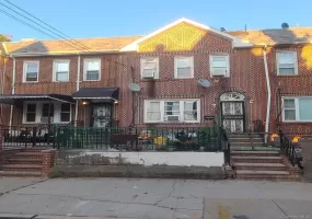 2529 97th Street, New York, NY, 3 Bedrooms Bedrooms, 6 Rooms Rooms,1 BathroomBathrooms,Residential,For Rent,97th,0,932110 2529 97th Street, New York, NY, 3 Bedrooms Bedrooms, 6 Rooms Rooms,1 BathroomBathrooms,Residential,For Rent,97th,0,932110