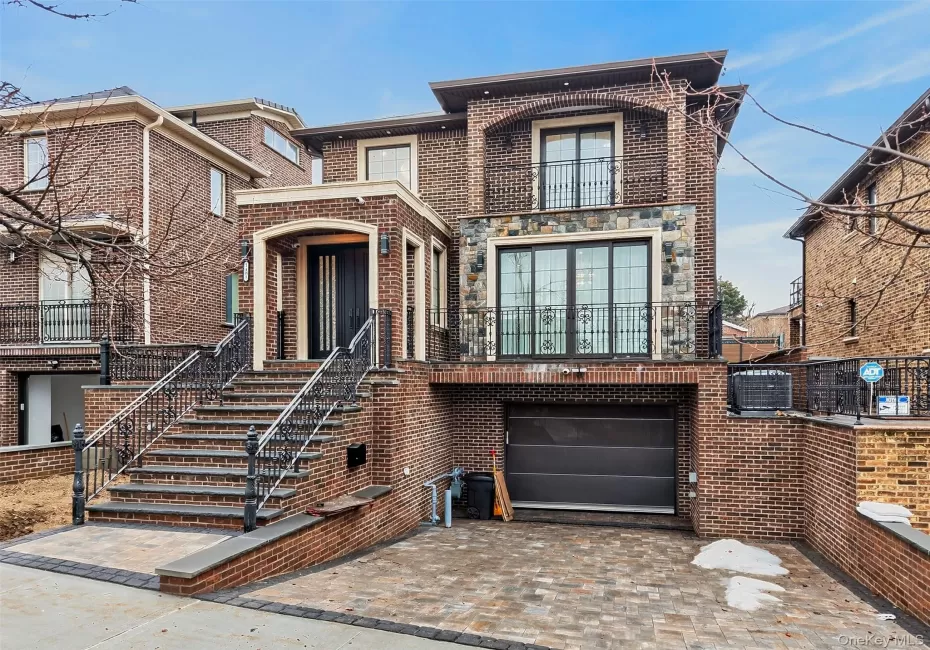 14-05 133RD Place, New York, NY, 4 Bedrooms Bedrooms, 8 Rooms Rooms,2 BathroomsBathrooms,Residential,For Rent,133RD,0,KEY983556 14-05 133RD Place, New York, NY, 4 Bedrooms Bedrooms, 8 Rooms Rooms,2 BathroomsBathrooms,Residential,For Rent,133RD,0,KEY983556