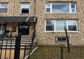 3216 Seymour Avenue, New York, NY, 4 Bedrooms Bedrooms, 8 Rooms Rooms,1 BathroomBathrooms,Residential Lease,For Rent,Seymour,0,1000642 3216 Seymour Avenue, New York, NY, 4 Bedrooms Bedrooms, 8 Rooms Rooms,1 BathroomBathrooms,Residential Lease,For Rent,Seymour,0,1000642