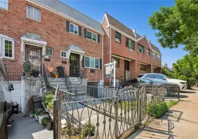 50-38 65th Street, New York, NY, 3 Bedrooms Bedrooms, 8 Rooms Rooms,2 BathroomsBathrooms,Residential,For Rent,65th,0,1001980 50-38 65th Street, New York, NY, 3 Bedrooms Bedrooms, 8 Rooms Rooms,2 BathroomsBathrooms,Residential,For Rent,65th,0,1001980