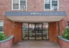 140 35 Beech Ave, New York, NY, 1 Room Rooms,1 BathroomBathrooms,Residential,For Rent,Beech Ave,0,1002094 140 35 Beech Ave, New York, NY, 1 Room Rooms,1 BathroomBathrooms,Residential,For Rent,Beech Ave,0,1002094