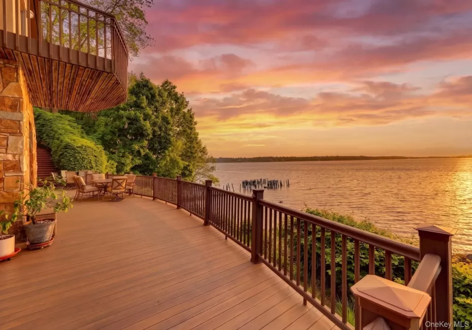 35 Sunview Drive, Glen Cove, NY, 5 Bedrooms Bedrooms, 12 Rooms Rooms,4 BathroomsBathrooms,Residential,For Rent,Sunview,0,994097 35 Sunview Drive, Glen Cove, NY, 5 Bedrooms Bedrooms, 12 Rooms Rooms,4 BathroomsBathrooms,Residential,For Rent,Sunview,0,994097