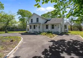 7600 Main Road, Southold, NY, 1 Bedroom Bedrooms, 3 Rooms Rooms,1 BathroomBathrooms,Residential Lease,For Rent,Main,0,1002145 7600 Main Road, Southold, NY, 1 Bedroom Bedrooms, 3 Rooms Rooms,1 BathroomBathrooms,Residential Lease,For Rent,Main,0,1002145