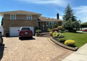 909 Berkshire Drive, Hempstead, NY, 3 Bedrooms Bedrooms, 7 Rooms Rooms,3 BathroomsBathrooms,Residential,For Rent,Berkshire,0,KEY999206 909 Berkshire Drive, Hempstead, NY, 3 Bedrooms Bedrooms, 7 Rooms Rooms,3 BathroomsBathrooms,Residential,For Rent,Berkshire,0,KEY999206