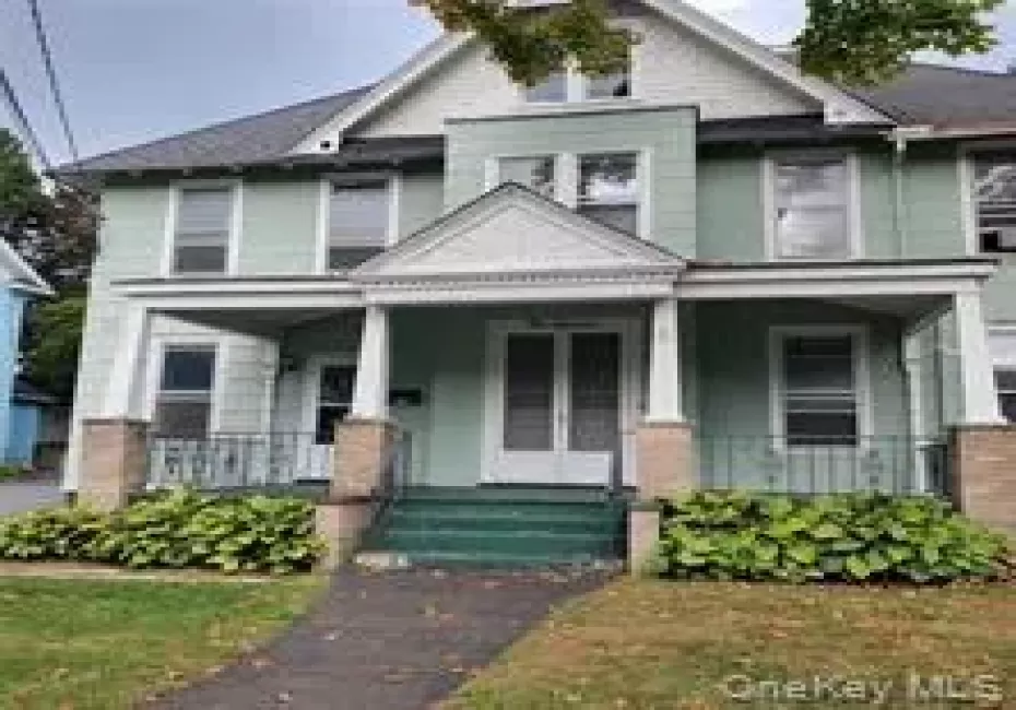 111 B Vineyard Avenue, Lloyd, NY, 2 Bedrooms Bedrooms, 5 Rooms Rooms,1 BathroomBathrooms,Residential Lease,For Rent,Vineyard,0,1001767 111 B Vineyard Avenue, Lloyd, NY, 2 Bedrooms Bedrooms, 5 Rooms Rooms,1 BathroomBathrooms,Residential Lease,For Rent,Vineyard,0,1001767
