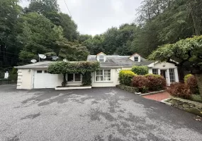 445 Hartsdale Avenue, Greenburgh, NY, 3 Bedrooms Bedrooms, 13 Rooms Rooms,3 BathroomsBathrooms,Residential,For Rent,Hartsdale,0,889976 445 Hartsdale Avenue, Greenburgh, NY, 3 Bedrooms Bedrooms, 13 Rooms Rooms,3 BathroomsBathrooms,Residential,For Rent,Hartsdale,0,889976