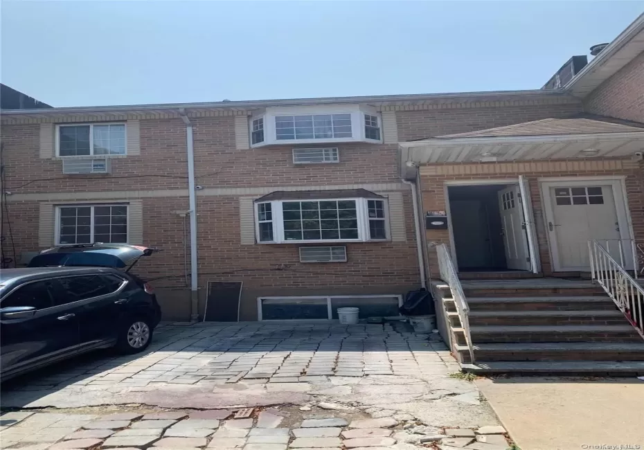142-28 123rd Avenue, New York, NY, 3 Bedrooms Bedrooms, 7 Rooms Rooms,2 BathroomsBathrooms,Residential Lease,For Rent,123rd,0,1001196 142-28 123rd Avenue, New York, NY, 3 Bedrooms Bedrooms, 7 Rooms Rooms,2 BathroomsBathrooms,Residential Lease,For Rent,123rd,0,1001196