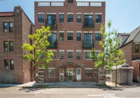 103-02 42nd Avenue, New York, NY, 2 Bedrooms Bedrooms, 4 Rooms Rooms,1 BathroomBathrooms,Residential Lease,For Rent,42nd,0,1002171 103-02 42nd Avenue, New York, NY, 2 Bedrooms Bedrooms, 4 Rooms Rooms,1 BathroomBathrooms,Residential Lease,For Rent,42nd,0,1002171