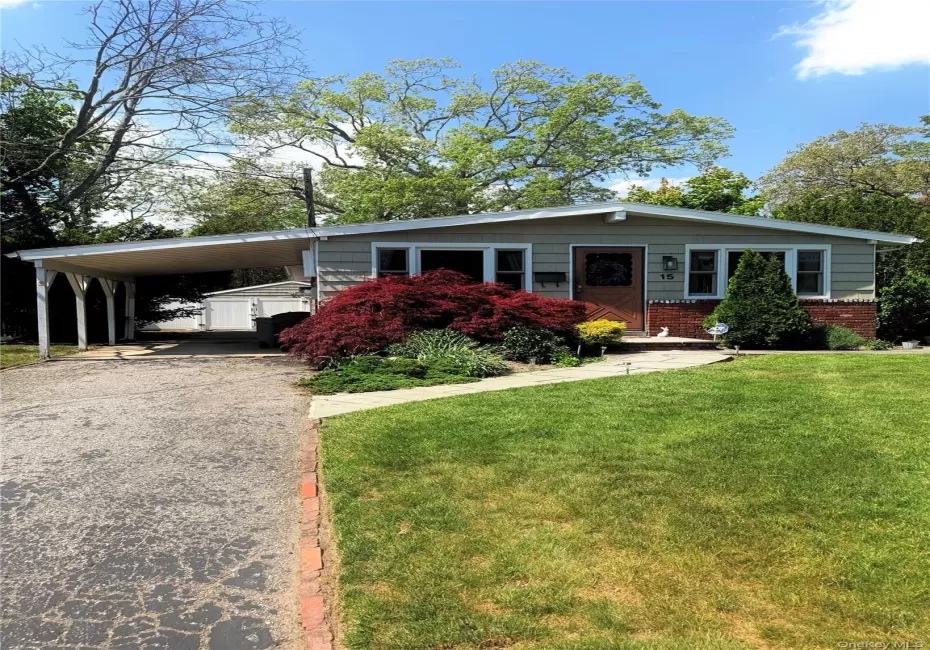 15 Maple Street, West Babylon, NY, 3 Bedrooms Bedrooms, 7 Rooms Rooms,2 BathroomsBathrooms,Residential,For Rent,Maple,0,964720 15 Maple Street, West Babylon, NY, 3 Bedrooms Bedrooms, 7 Rooms Rooms,2 BathroomsBathrooms,Residential,For Rent,Maple,0,964720