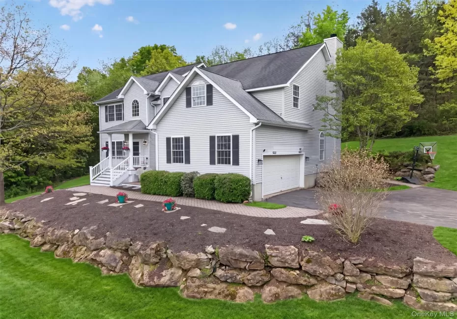 14 Sawyers Peak Drive, Goshen, NY, 5 Bedrooms Bedrooms, 12 Rooms Rooms,3 BathroomsBathrooms,Residential,For Rent,Sawyers Peak,0,989016 14 Sawyers Peak Drive, Goshen, NY, 5 Bedrooms Bedrooms, 12 Rooms Rooms,3 BathroomsBathrooms,Residential,For Rent,Sawyers Peak,0,989016